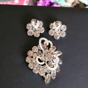 Vintage Weiss Signed Black Diamond Rhinestone Brooch & Earring Set